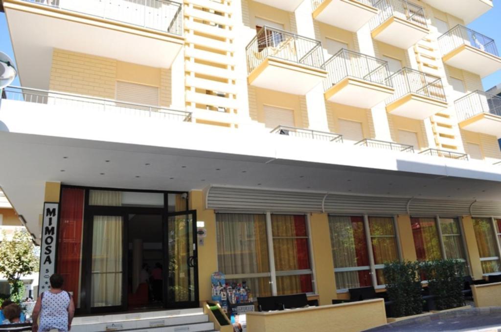 בלריה-איגאה מרינה Hotel Mimosa מראה חיצוני תמונה