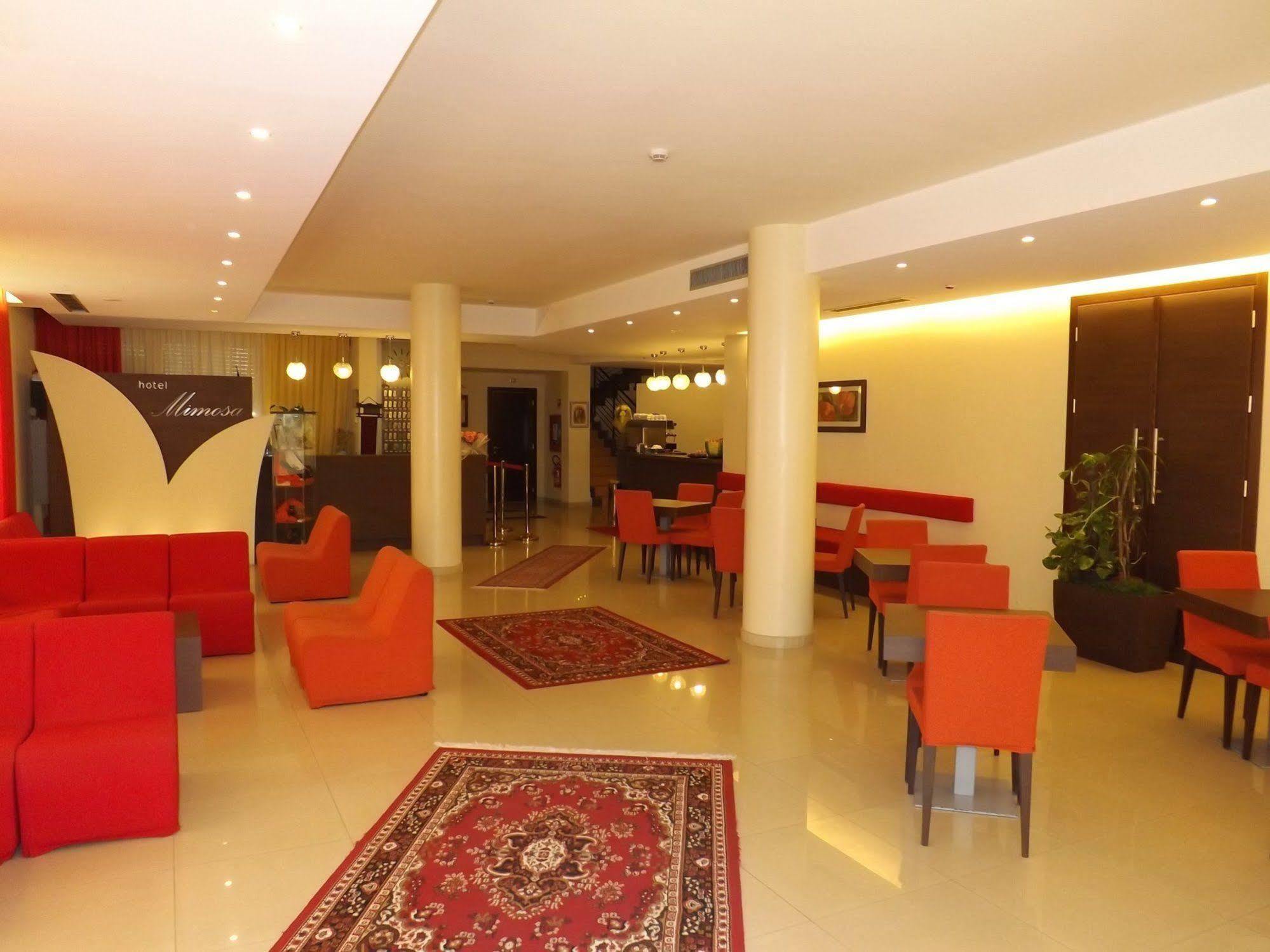 בלריה-איגאה מרינה Hotel Mimosa מראה חיצוני תמונה