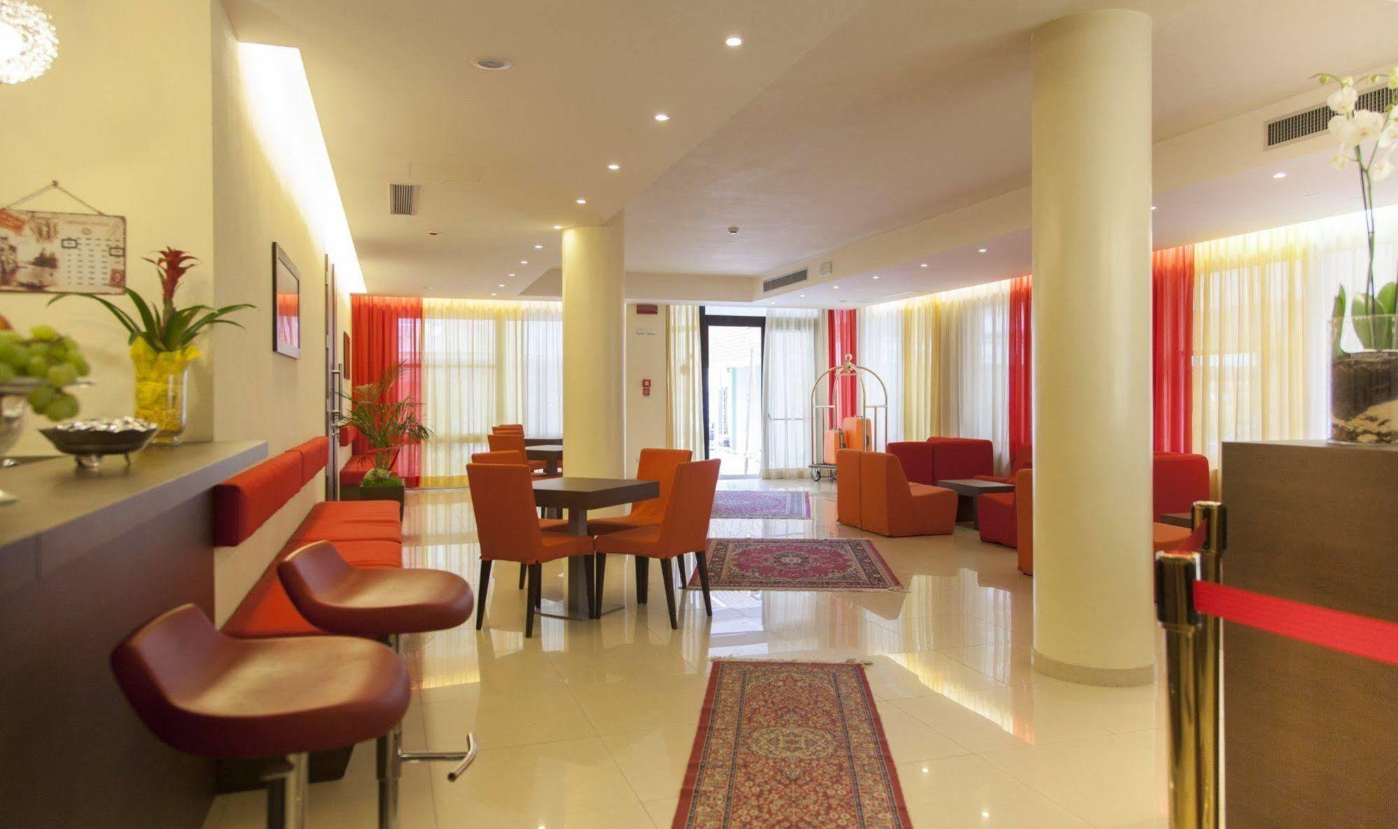 בלריה-איגאה מרינה Hotel Mimosa מראה חיצוני תמונה
